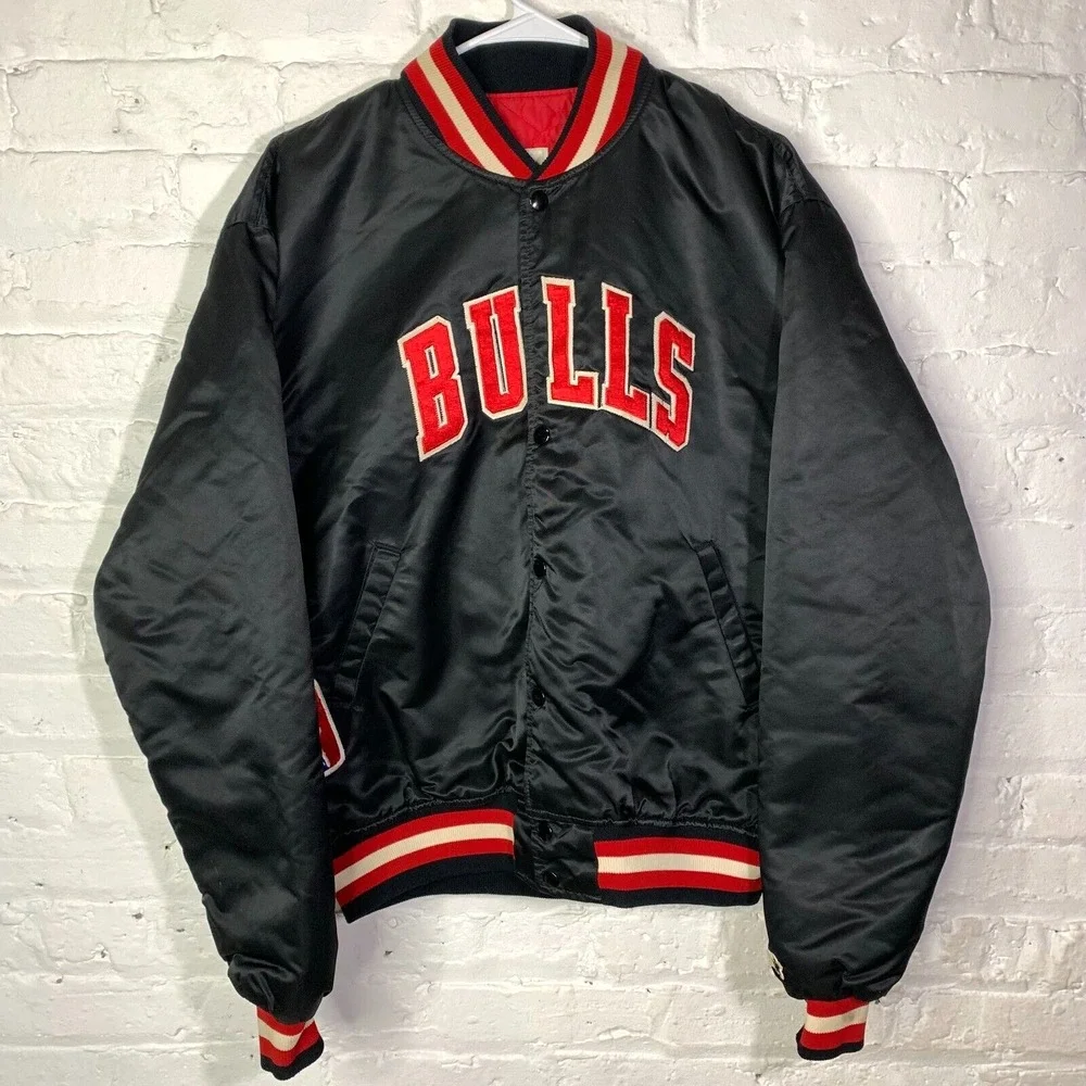 Vintage Chicago Bulls 80s STARTER Jacket #23 Satin Snap Bomber‎ NBA Black Red XL